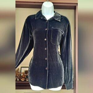 CHAUS Grey Crushed Velvet Button Down Shirt Long Sleeve